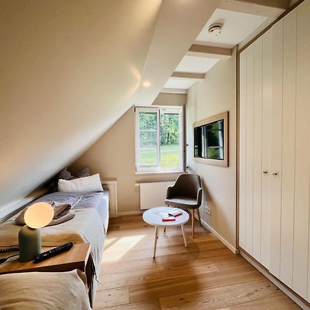 Ferienhaus Strandflieder 05 Feriendorf Klein Stresow Ruegen By Ruyastay Putbus Exteriér fotografie