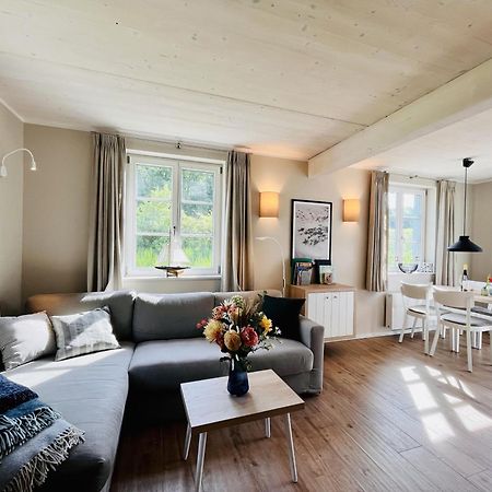 Ferienhaus Strandflieder 05 Feriendorf Klein Stresow Ruegen By Ruyastay Putbus Exteriér fotografie